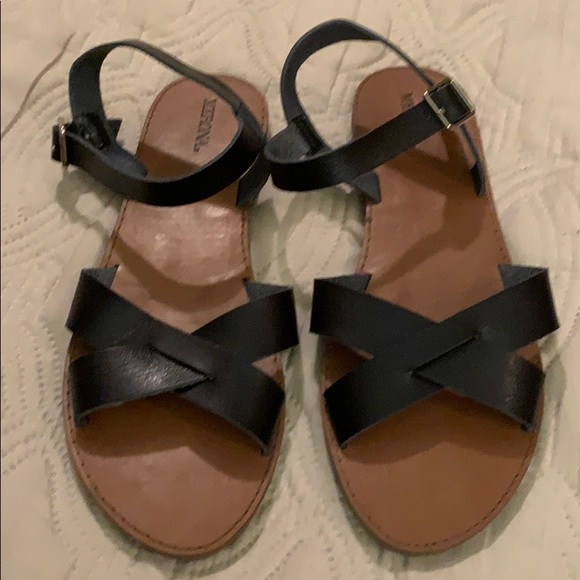 merona shoes sandals